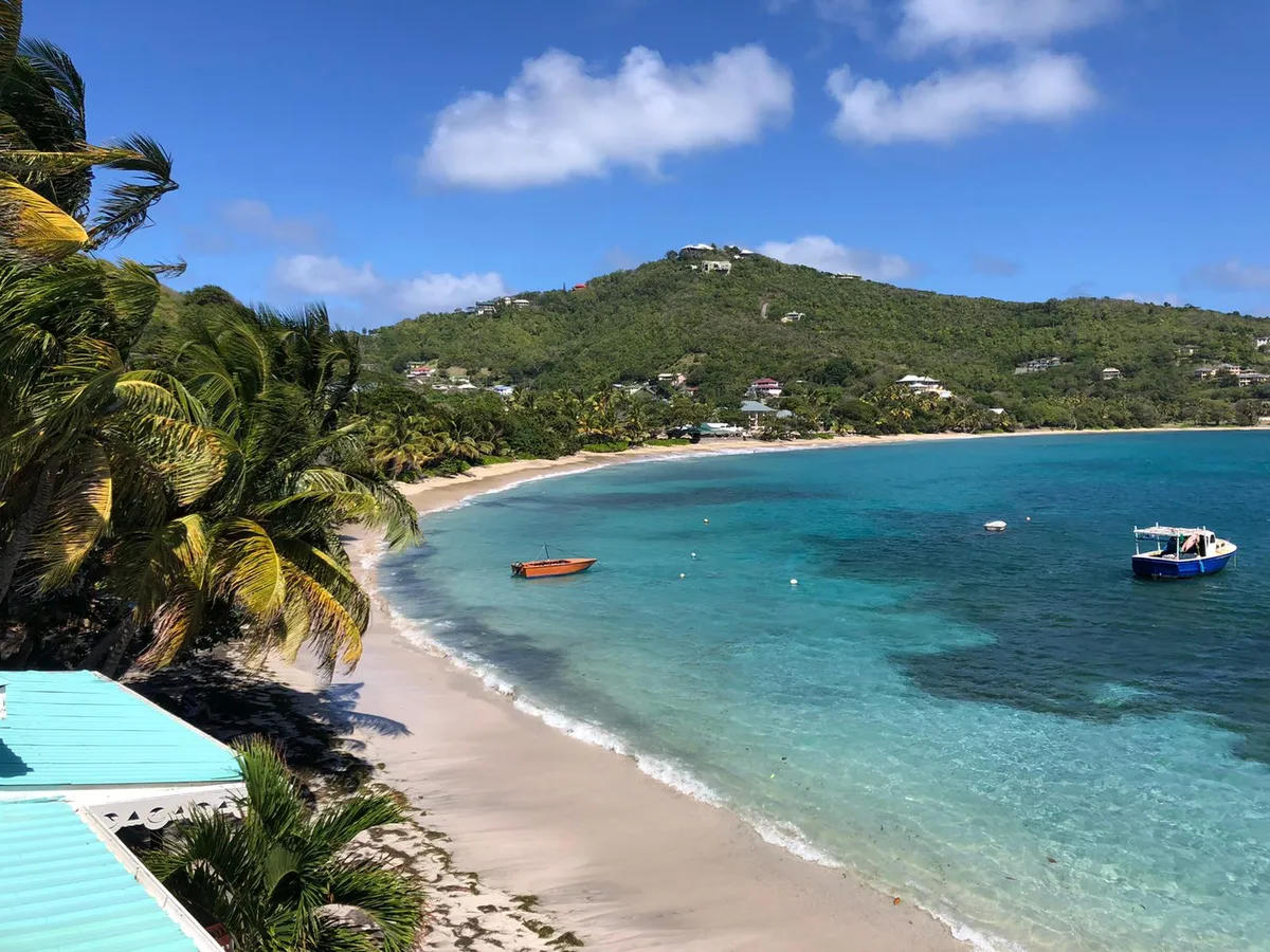 Bequia Beach Villa - Rentals in the Grenadines Islands, Kingstown interior view