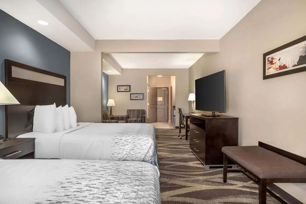Best Western Plus Lake Jackson Inn & Suites, Freeport interior view