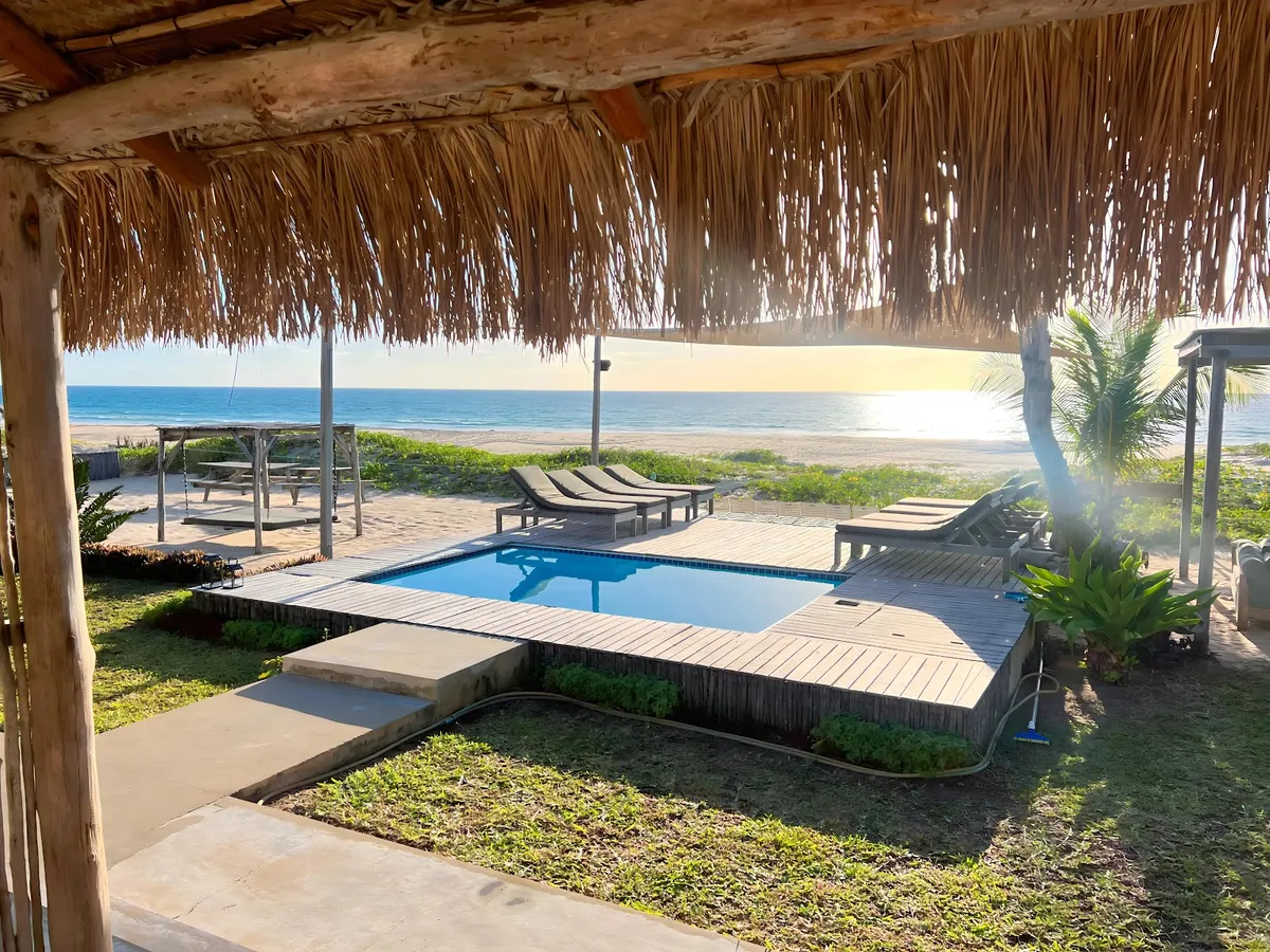 Blu@Tofo, Tofo Beach interior view