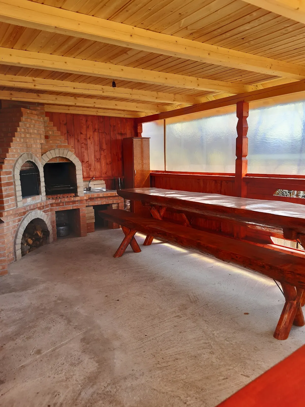 Cabana Gabriela, Transylvania interior view
