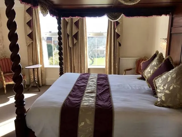 Canterbury Lodge, Canterbury interior view