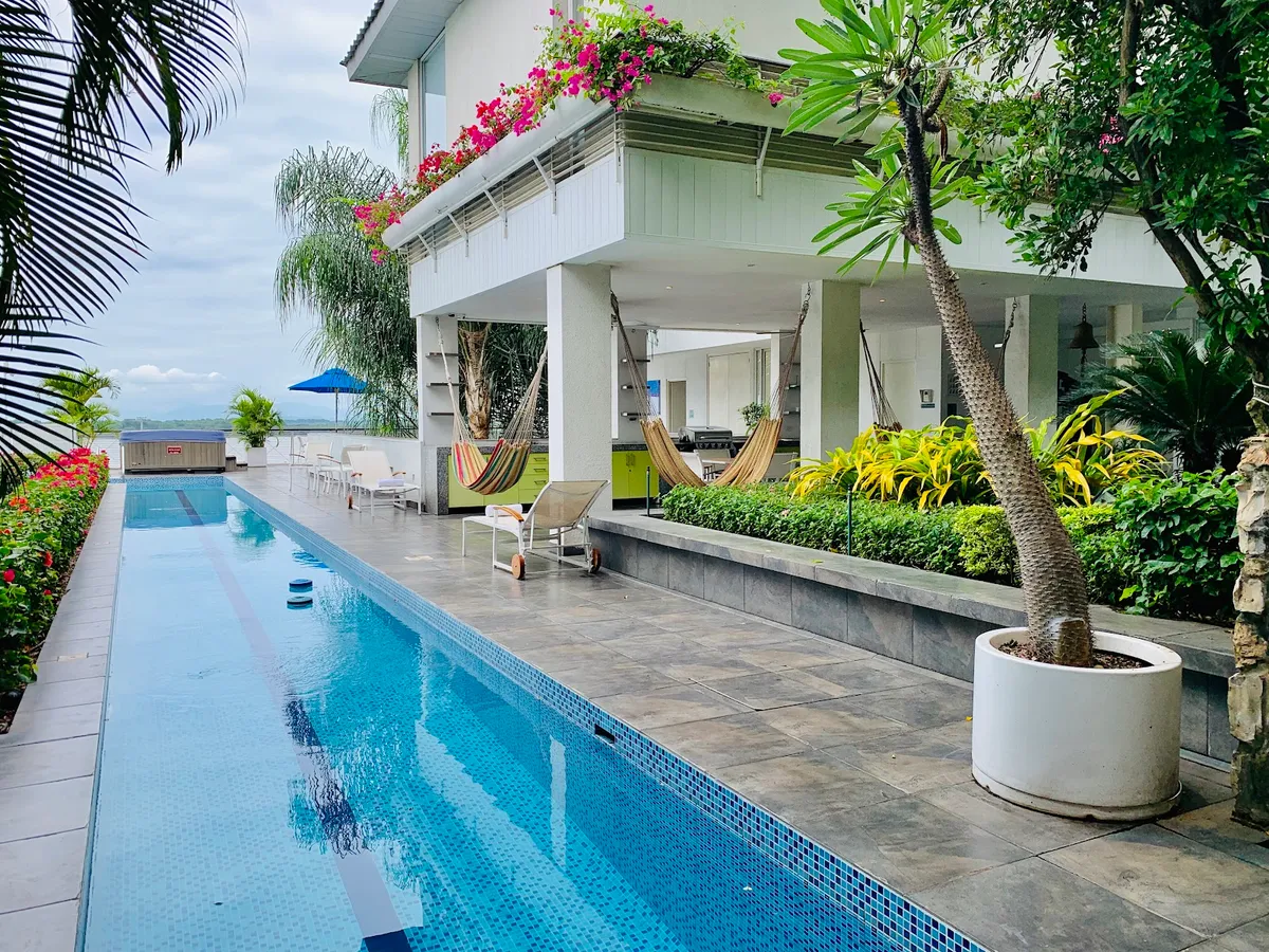 Casa Las Peñas Siglo XXI, Guayaquil interior view