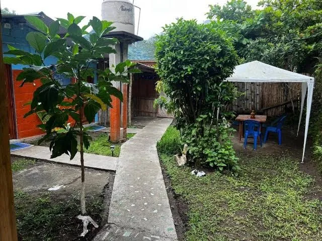 Casa " MARY " - Double Room with Shared Bathroom, Semuc Champey interior view