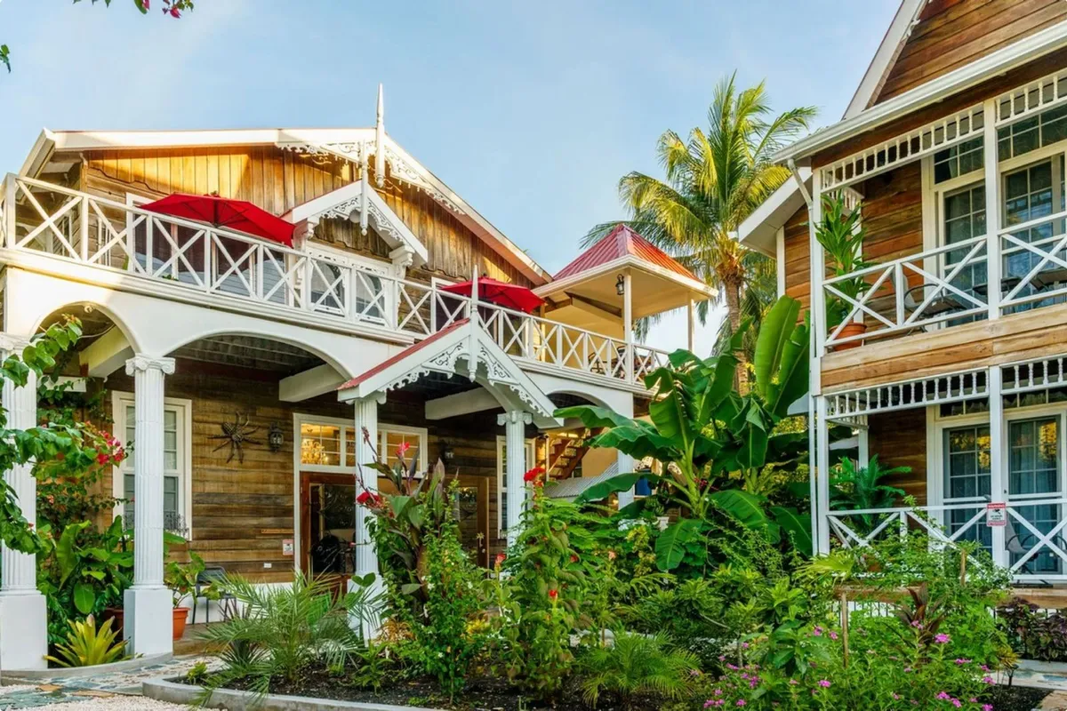 Caye Caulker Boutique Guest House Hotel, Caye Caulker interior view