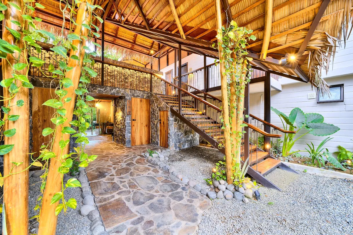 Conga Boutique Hotel, Puerto Viejo interior view