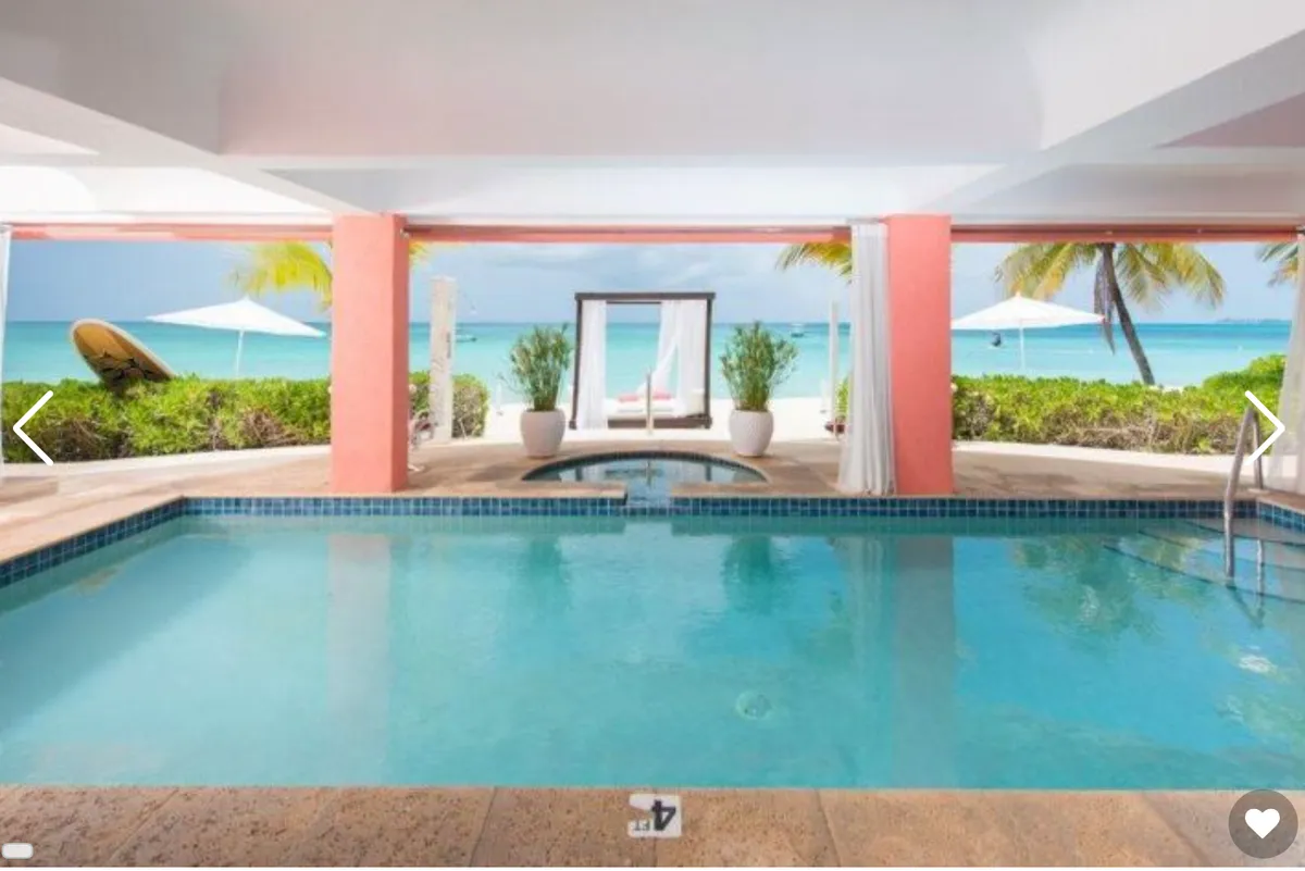 Coral Reef, Seven Mile Beach interior view