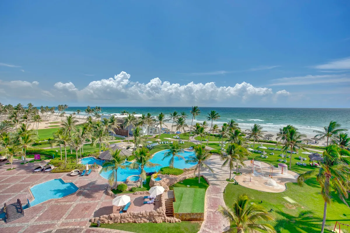 Crowne Plaza Resort Salalah by IHG, Salalah interior view