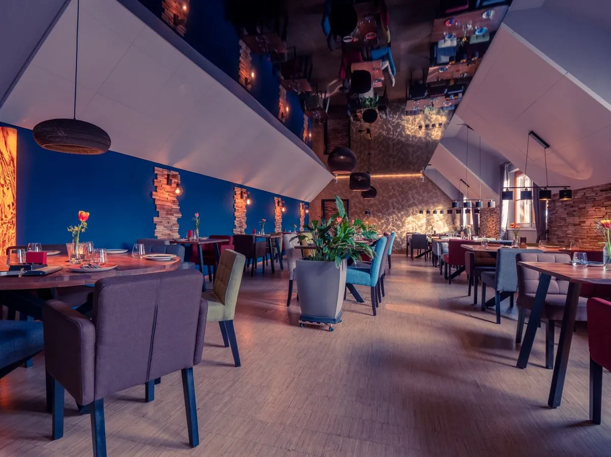 Das Blümchen Freiburg, Freiburg interior view