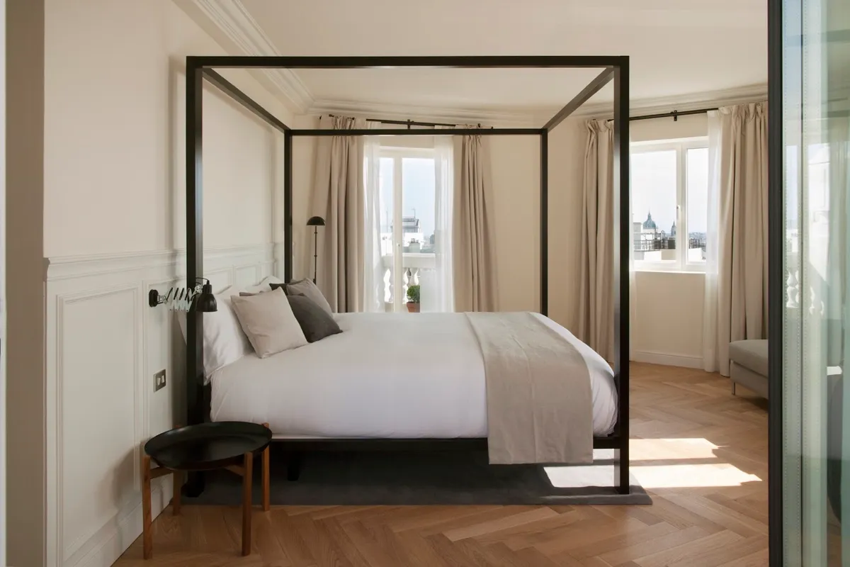 Dear Hotel Madrid, Madrid interior view