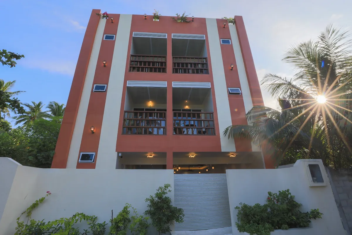 Dhoadhi Beach Maldives, Ari Atoll interior view