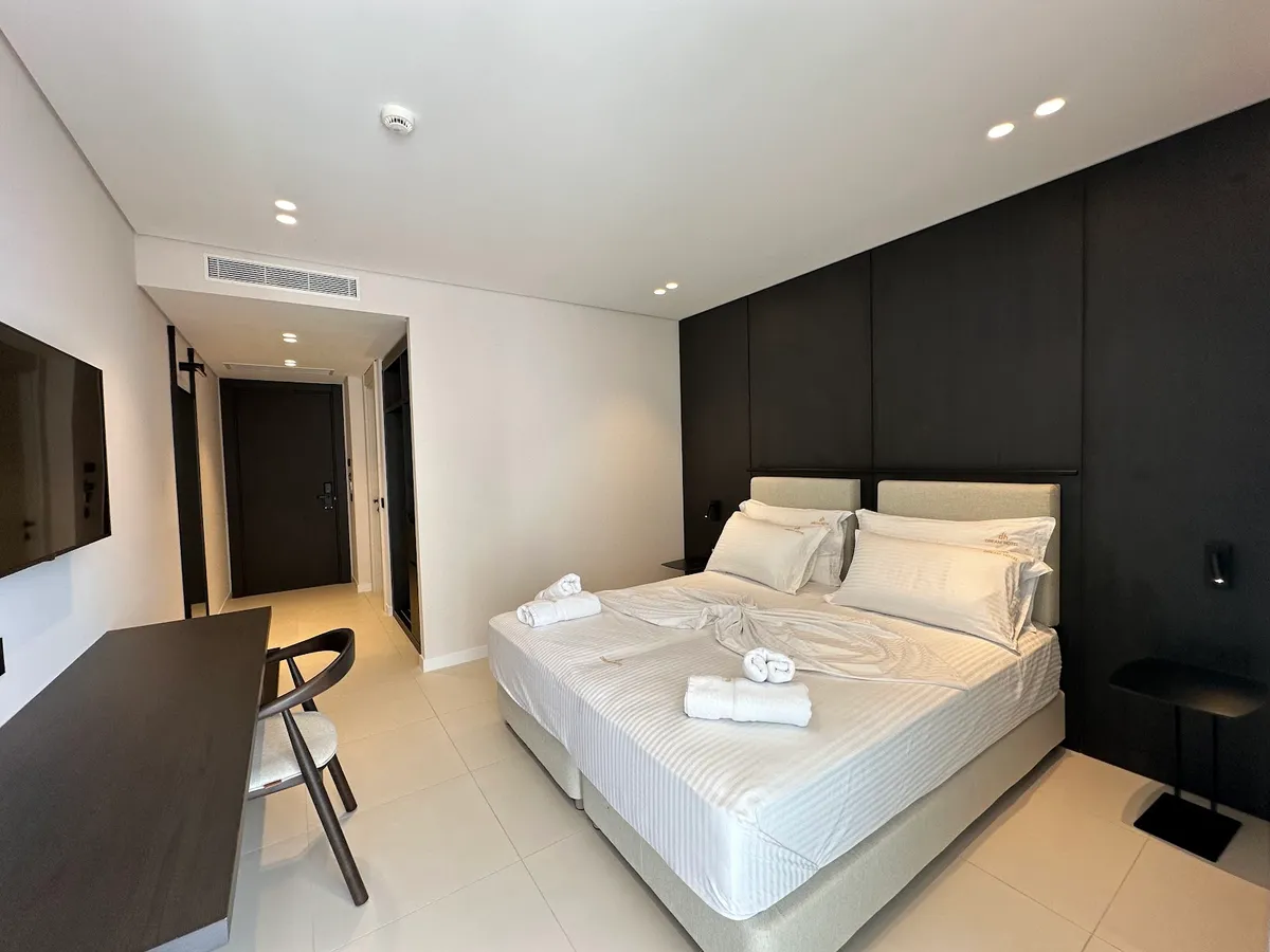 DREAM HOTEL SARANDA ®️, Saranda interior view