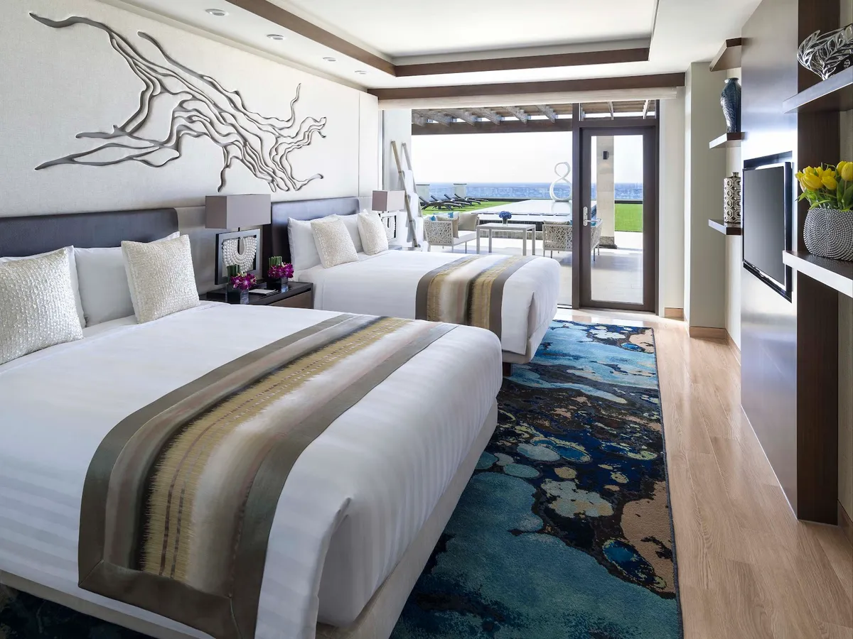 Dusit Thani Guam Resort, Hagatna interior view