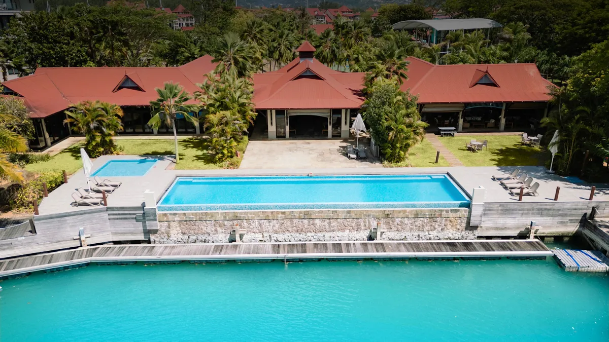 Eden Island Luxury Accommodation, Victoria interior view