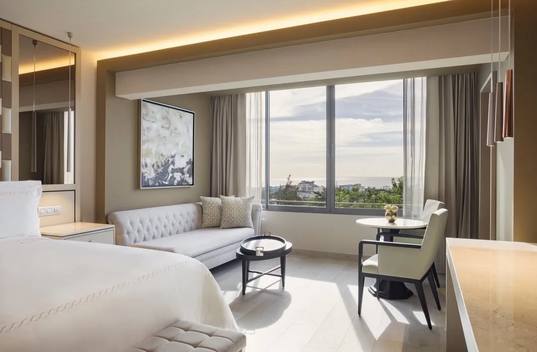 El Embajador, a Royal Hideaway Hotel, Santo Domingo interior view