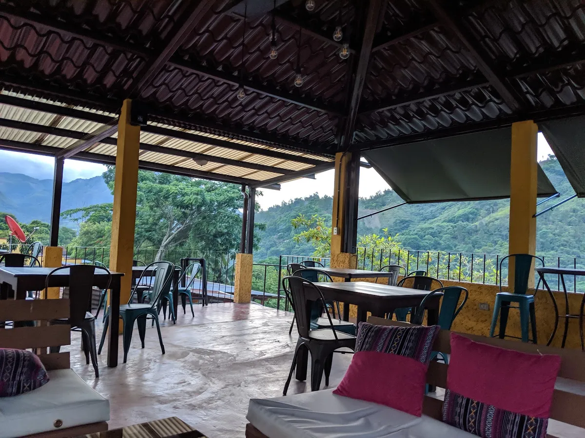 El Hostal Lanquin, Semuc Champey interior view