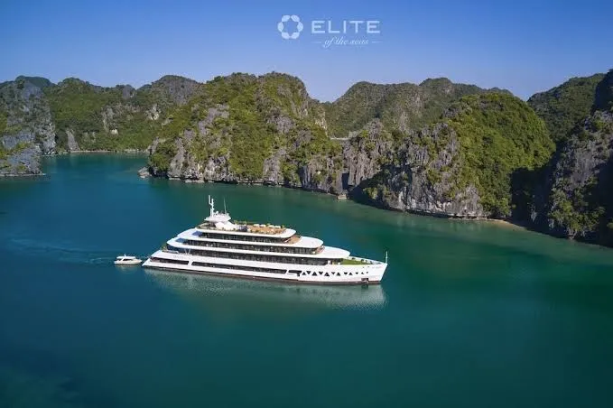 Elite of the Seas Cruise Halong bay, Ha Long Bay interior view