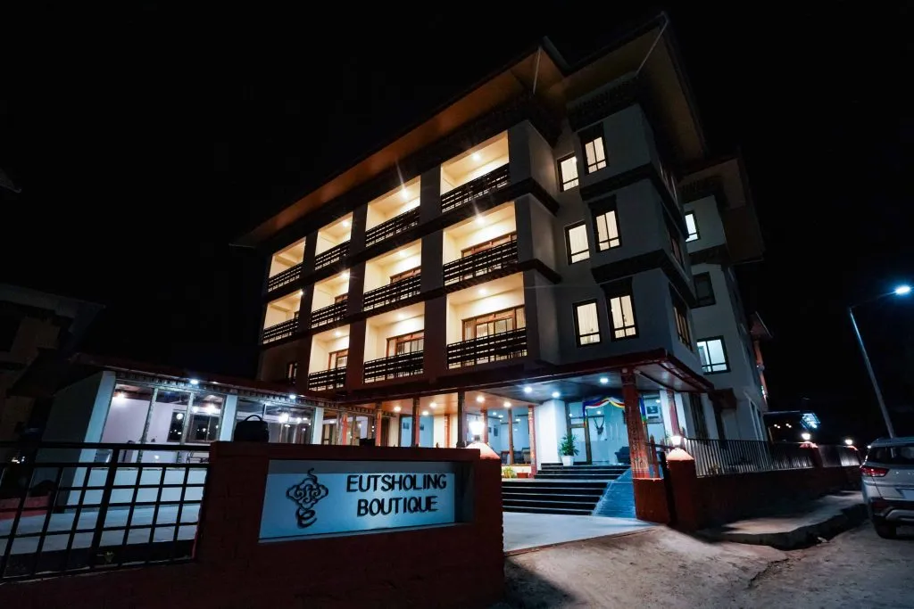 Eutsholing Boutique, Thimphu interior view