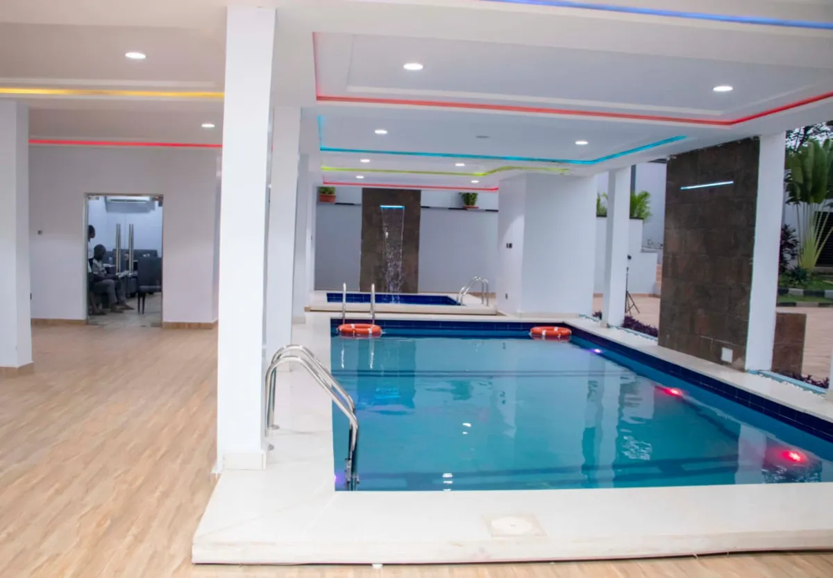 Focus Holiday Inn, Abuja interior view