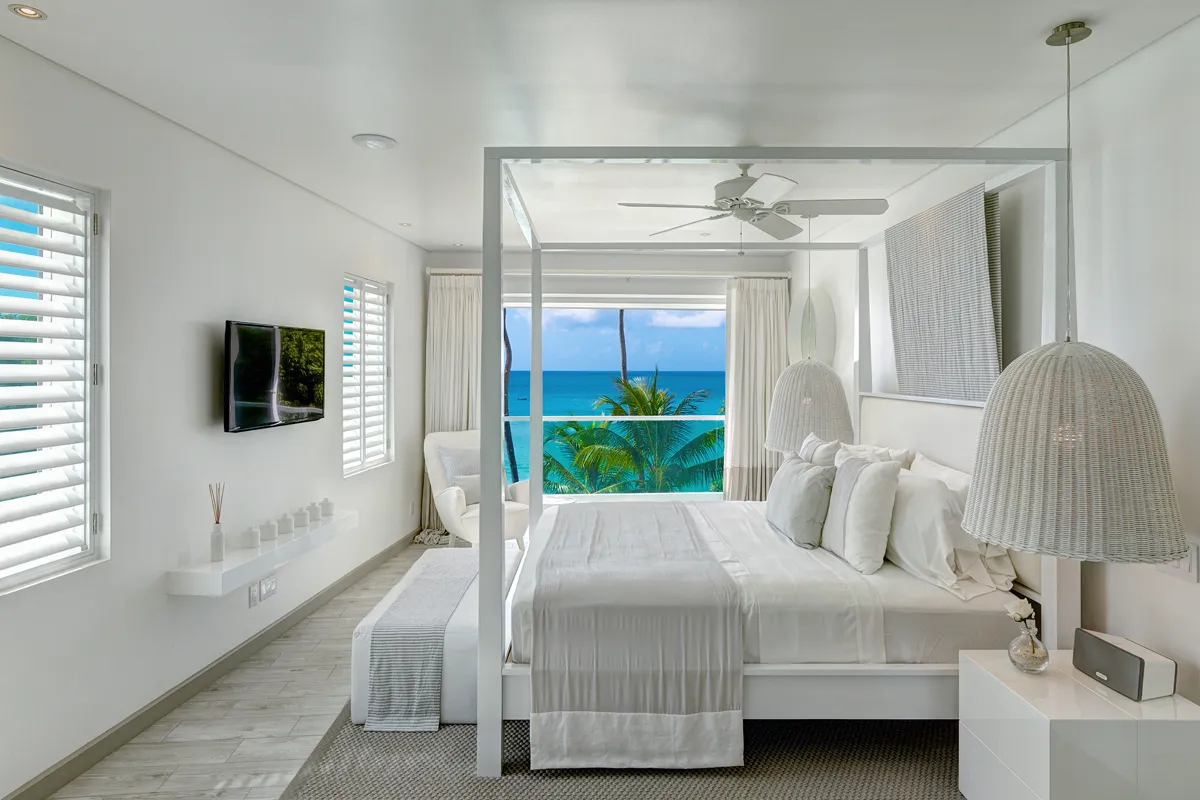 Footprints - Barbados Beachfront Villa, Holetown interior view