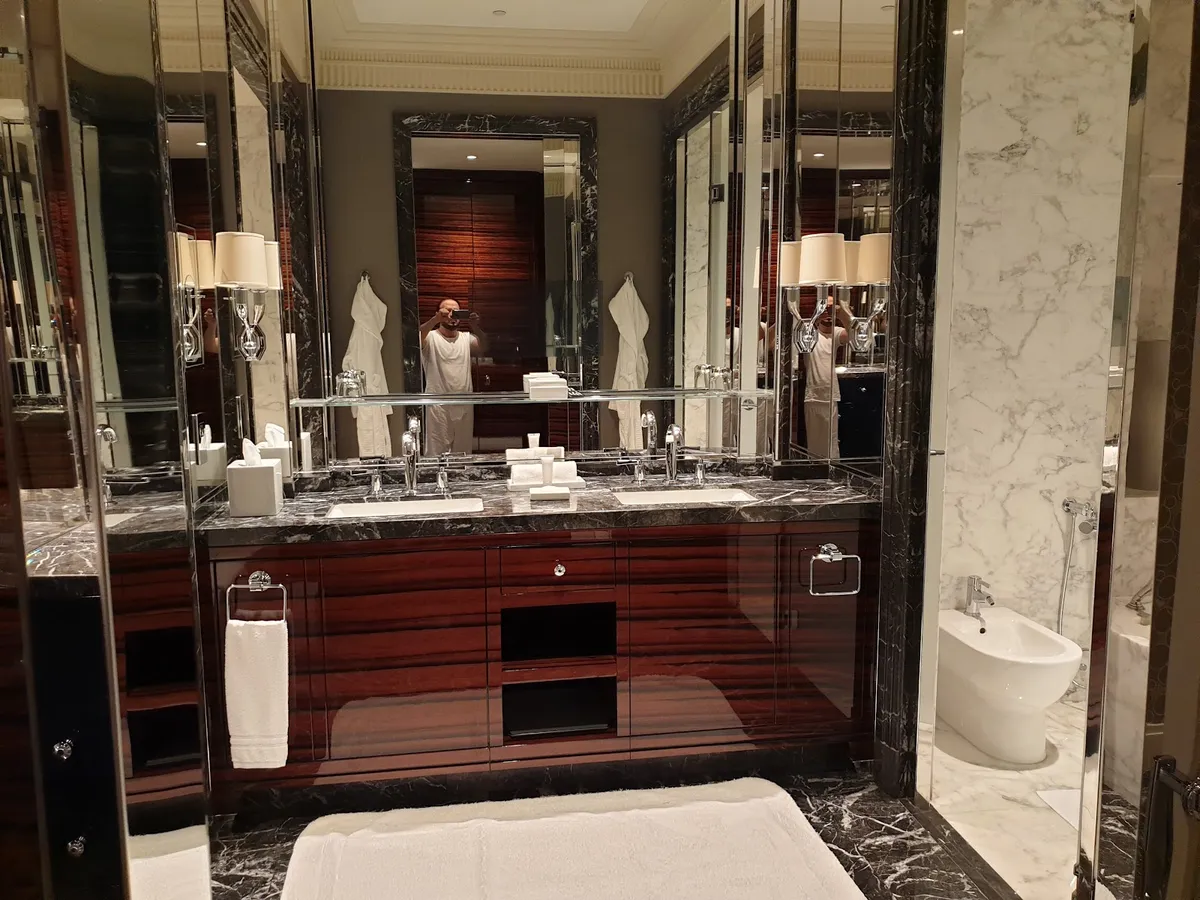 Four Seasons Hotel Bahrain Bay, Manama interior view
