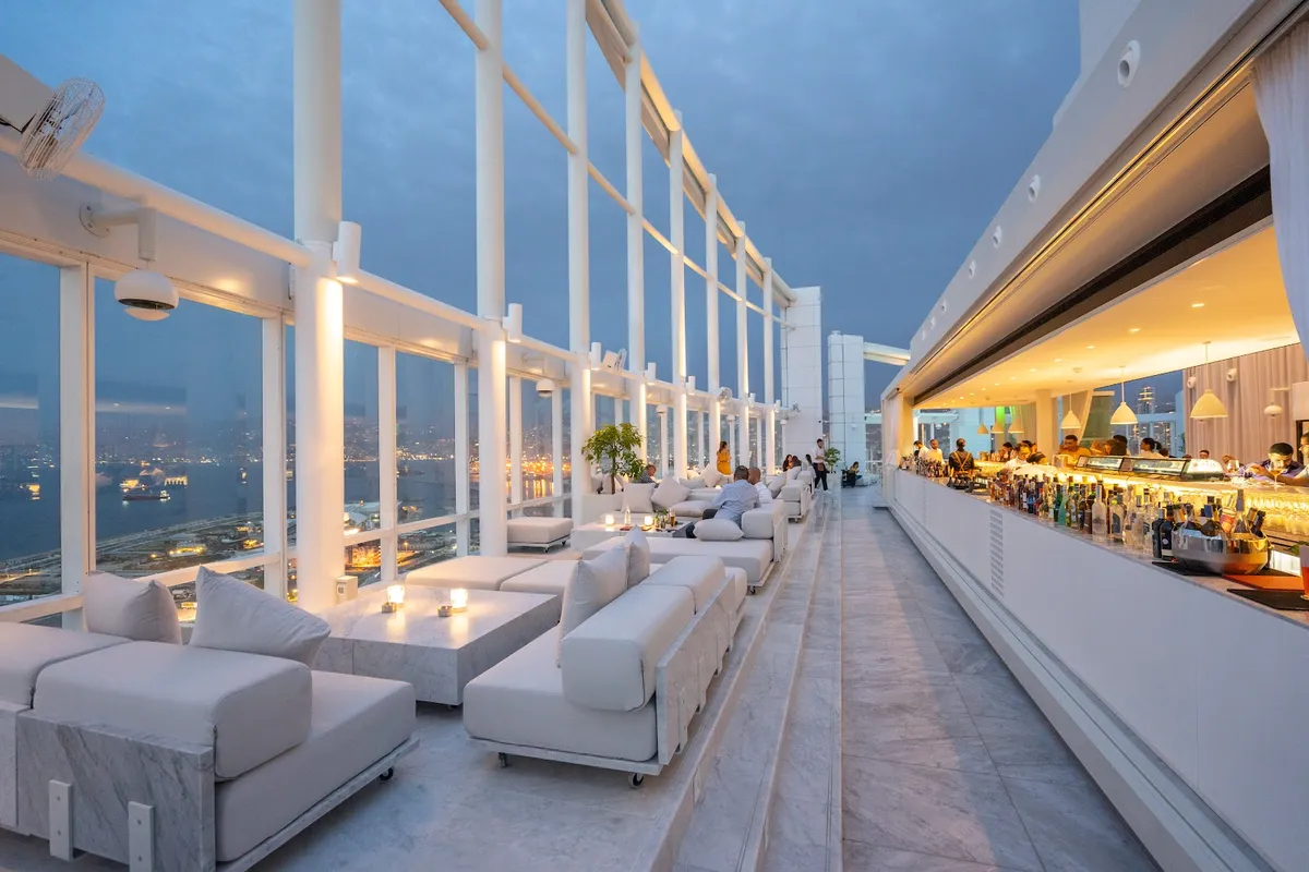 Four Seasons Hotel Beirut, Beirut interior view