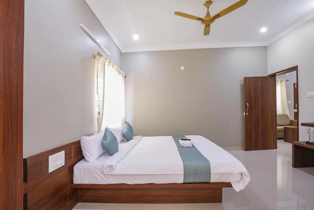 Gateway Suites Hotel Bangalore International Airport, Bangalore interior view