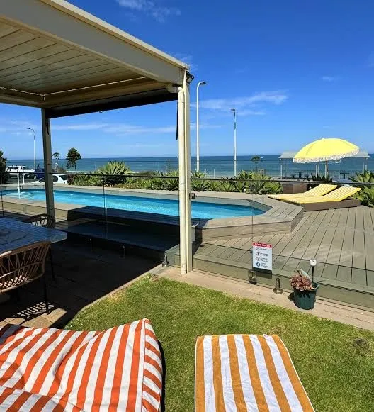 Glenelg Beach House With Private Beachfront Pool, Adelaide interior view