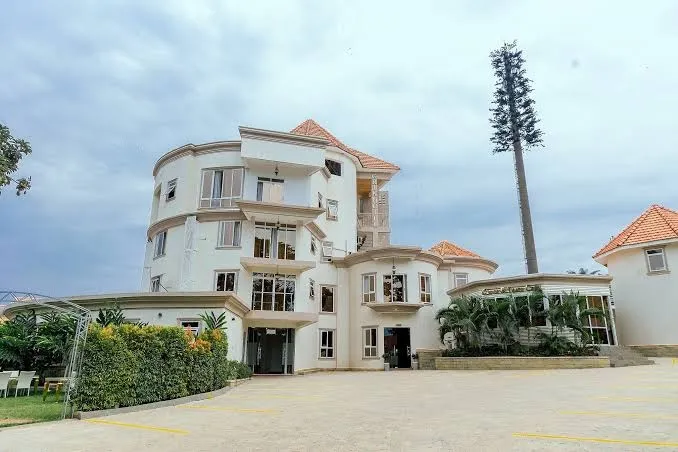 Grik Hotel - Entebbe, Entebbe interior view