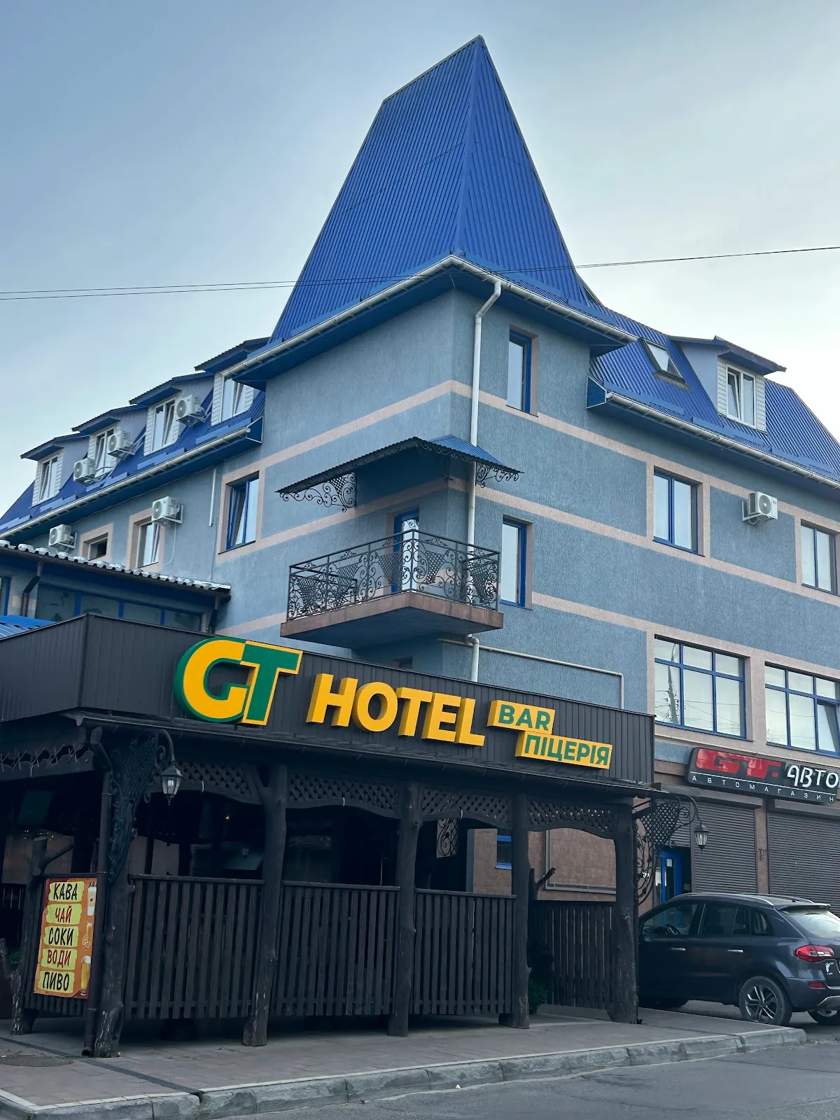 GT hotel, Chernivtsi interior view