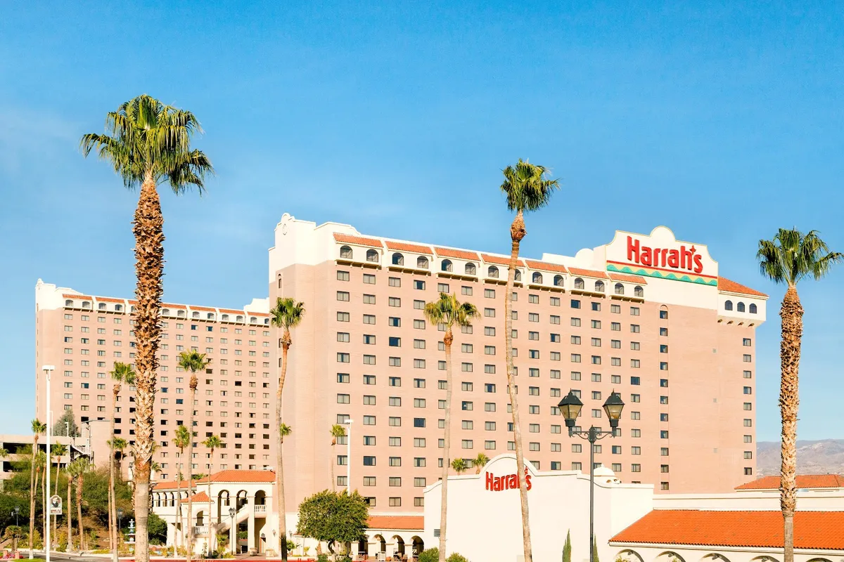 Harrah's Laughlin Beach Resort & Casino - A Caesars Rewards Destination, Hamilton interior view