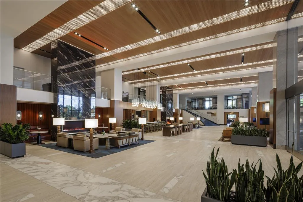 Hilton Arlington Rosslyn The Key, Georgetown interior view