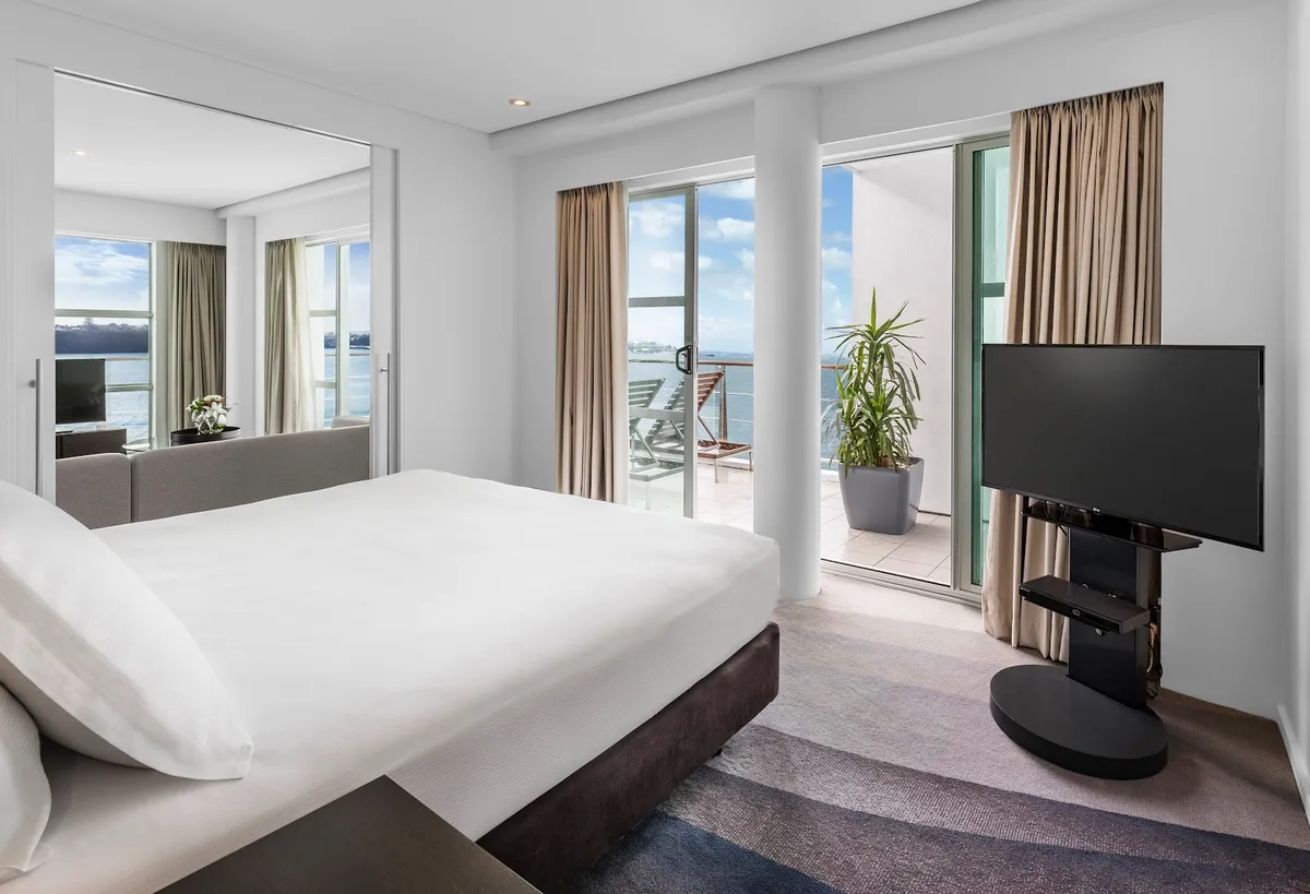 Hilton Auckland, Auckland interior view