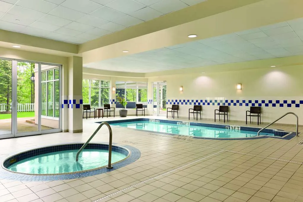 Hilton Garden Inn Niagara-on-the-Lake, Niagara Falls interior view