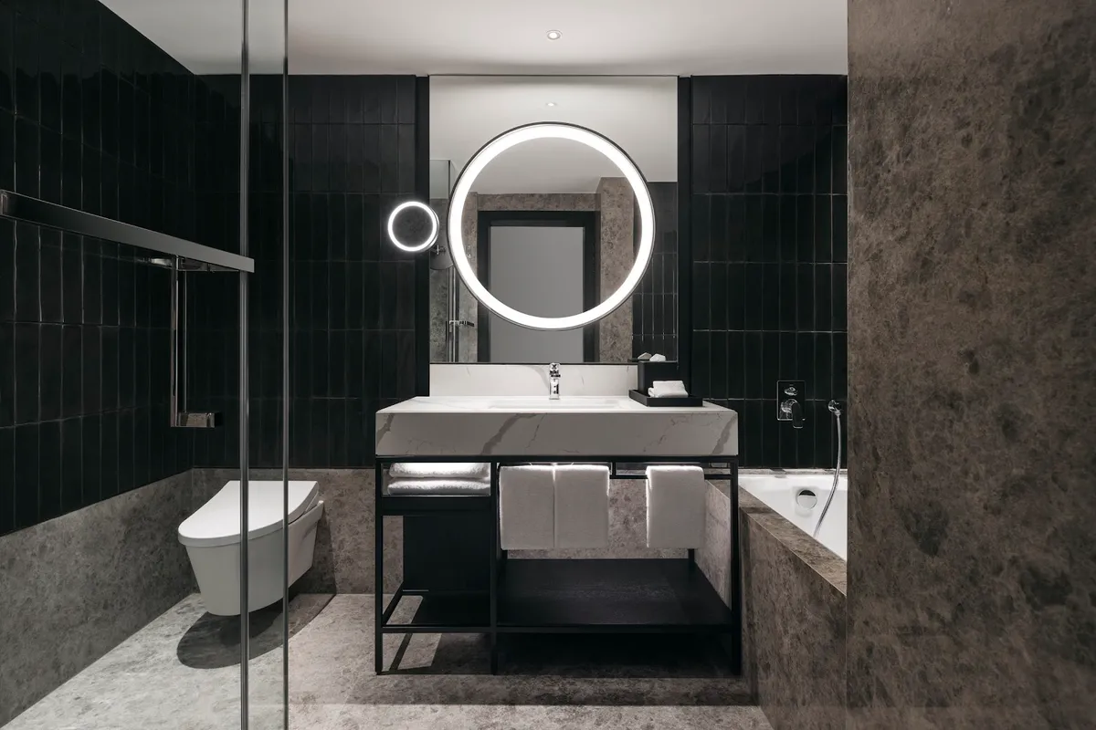 Hilton Singapore Orchard, Orchard Road interior view