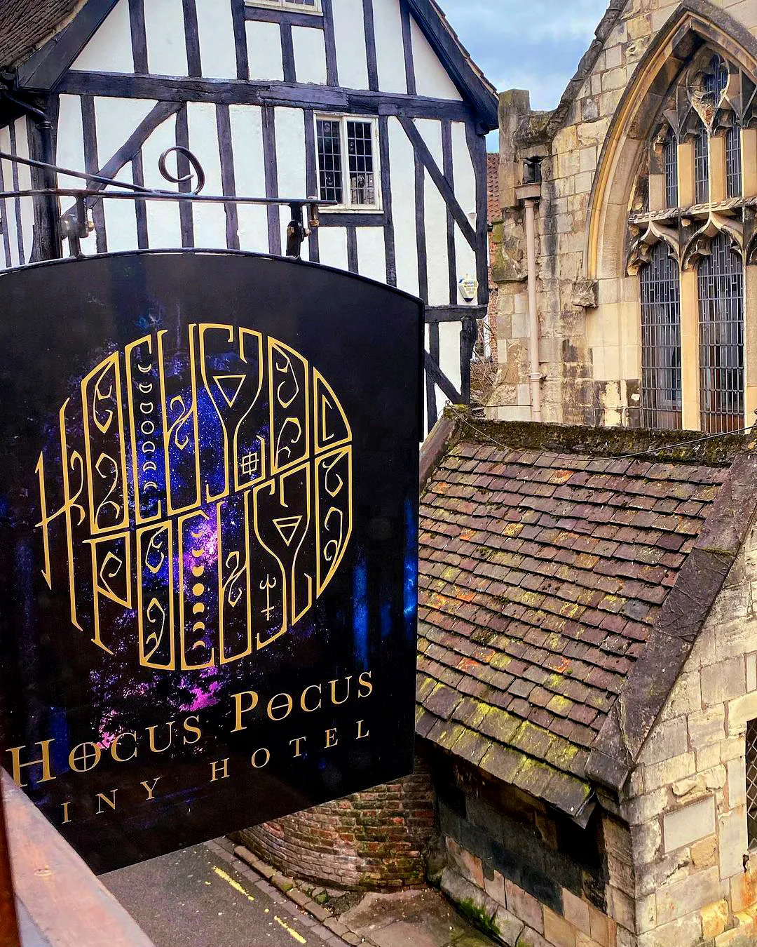 Hocus Pocus Tiny Hotel, York interior view