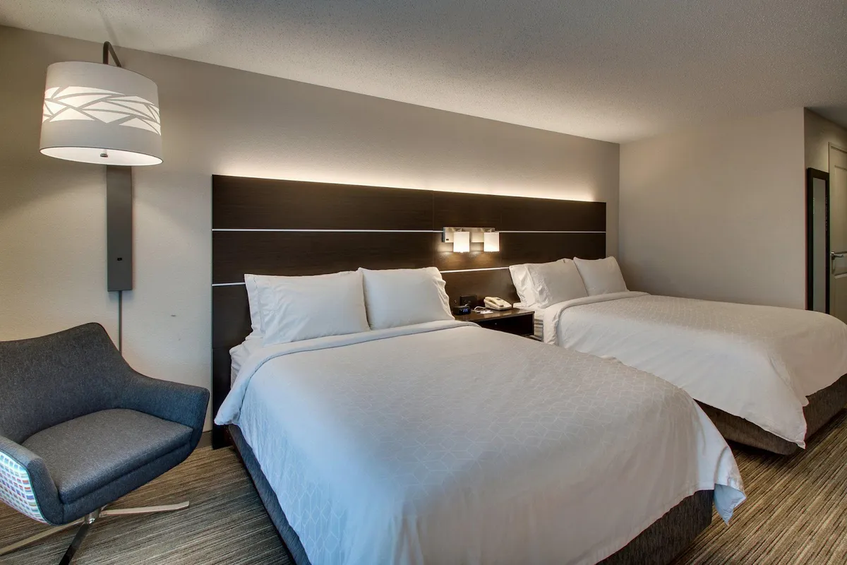 Holiday Inn Express Lexington North-Georgetown by IHG, George Town interior view