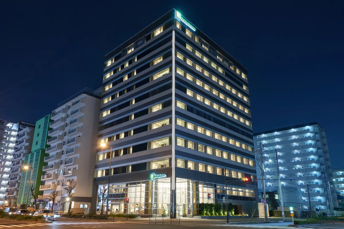 Holiday Inn & Suites Shin Osaka, an IHG Hotel, Osaka interior view