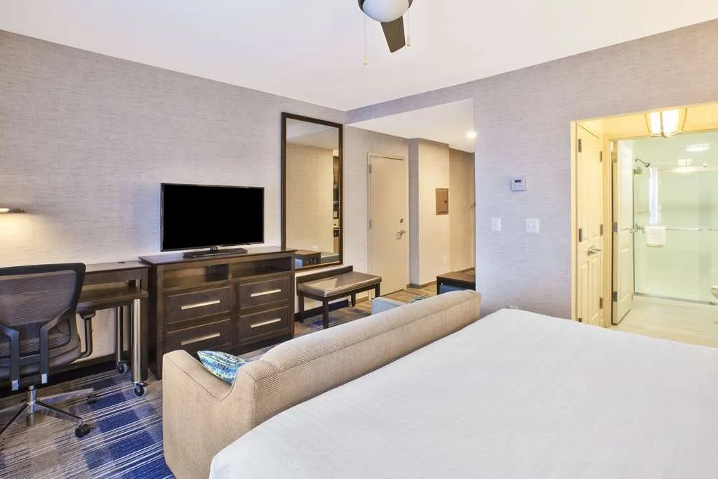 Homewood Suites by Hilton Arlington Rosslyn Key Bridge, Georgetown interior view