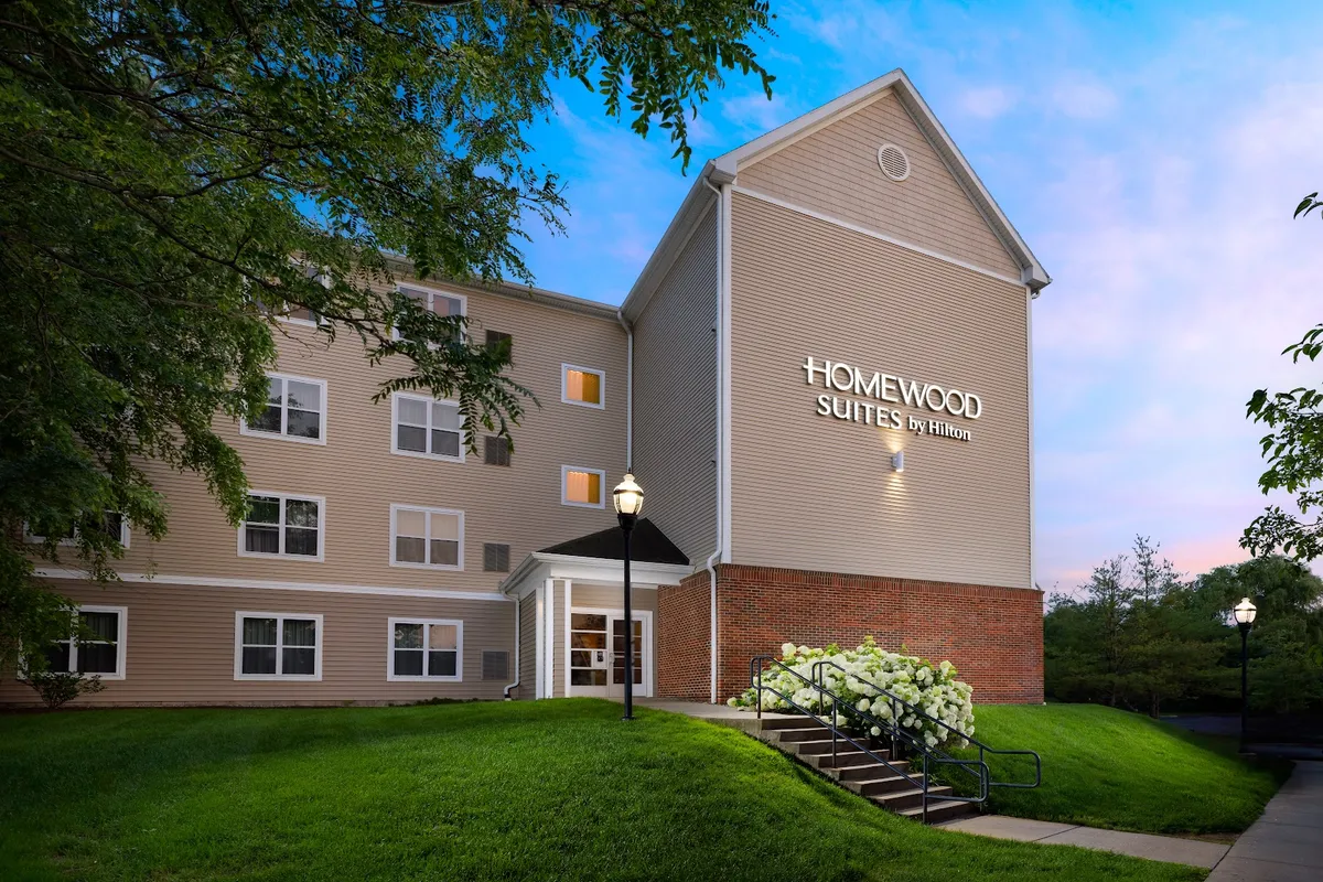 Homewood Suites by Hilton Portsmouth, Portsmouth interior view