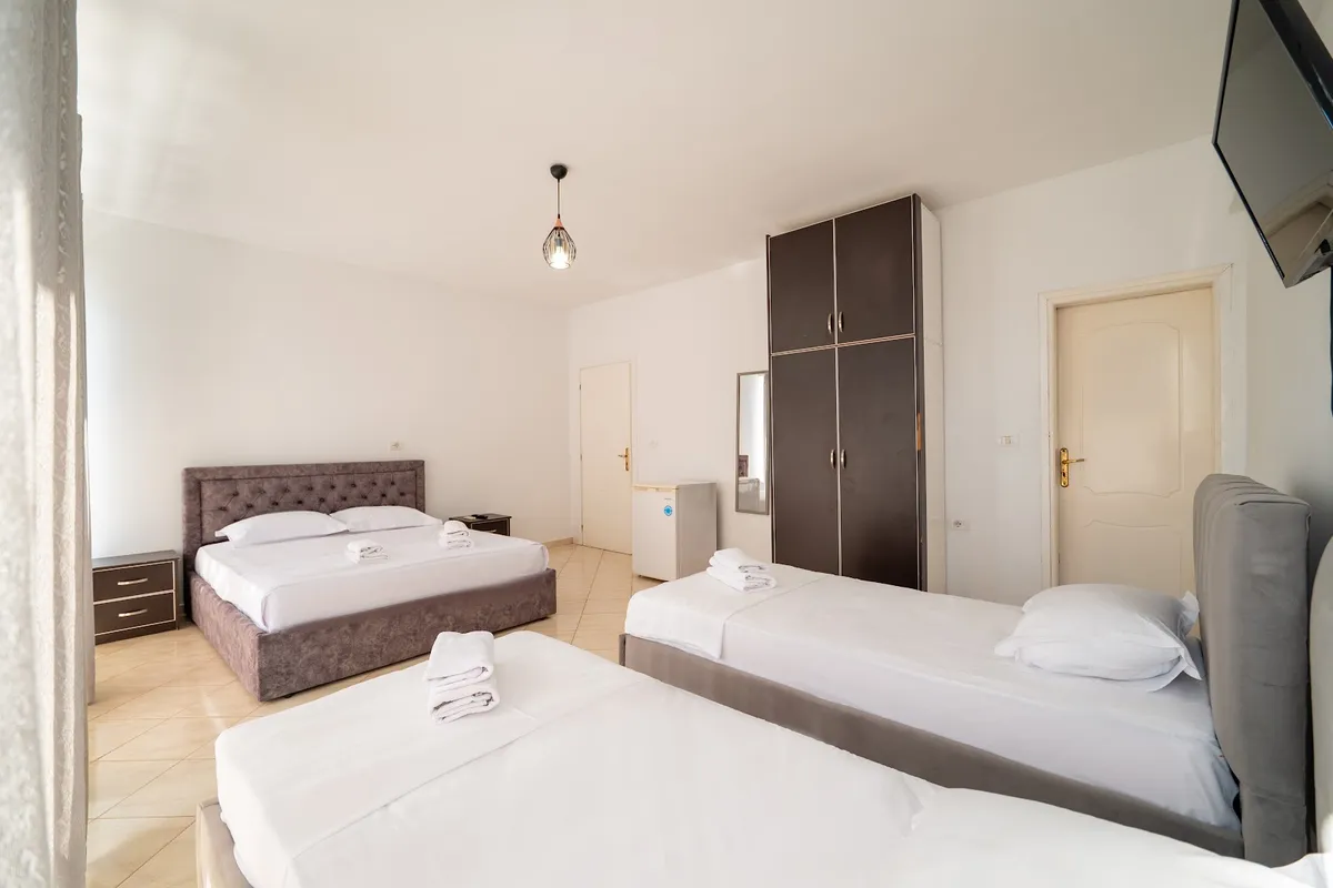 Hotel Alnes, Sarande, Saranda interior view