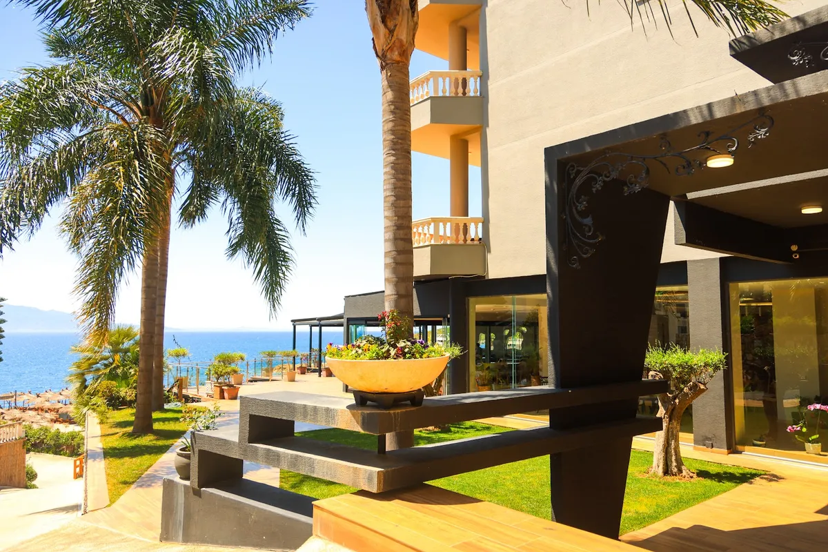 Hotel Apollon, Saranda interior view