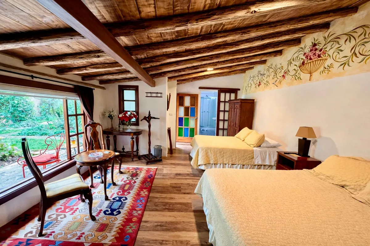 Hotel Boutique Casa Montalvo Cuenca, Cuenca interior view
