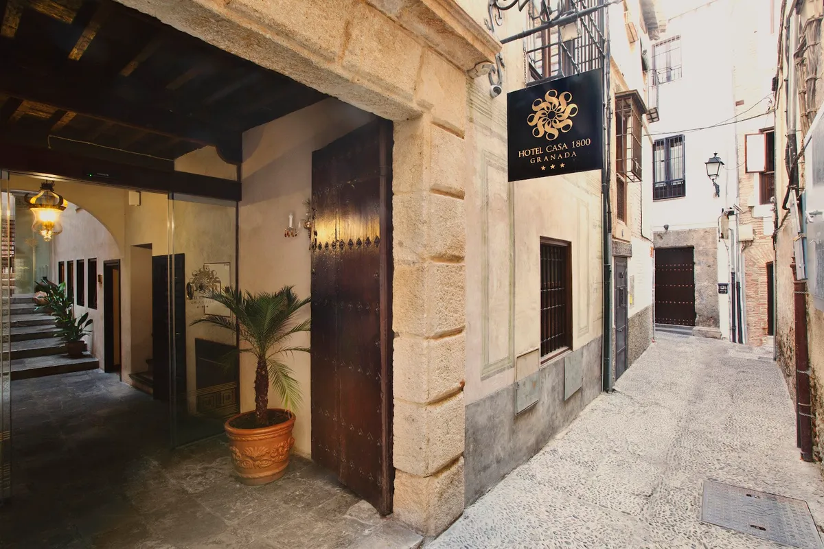 Hotel Casa 1800 Granada, Granada interior view