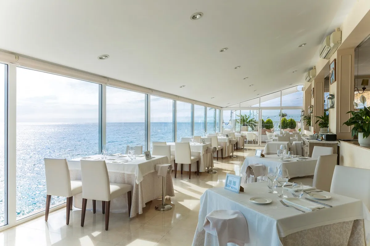 Hotel Costa Brava, Costa Brava interior view