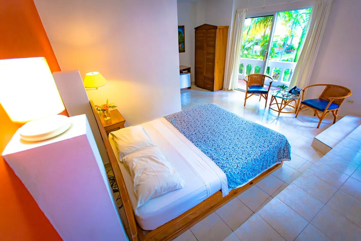 Hotel Cyvadier, Jacmel interior view