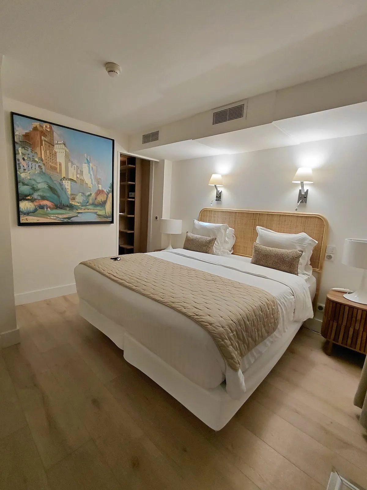 Hôtel de Provence, Cannes interior view