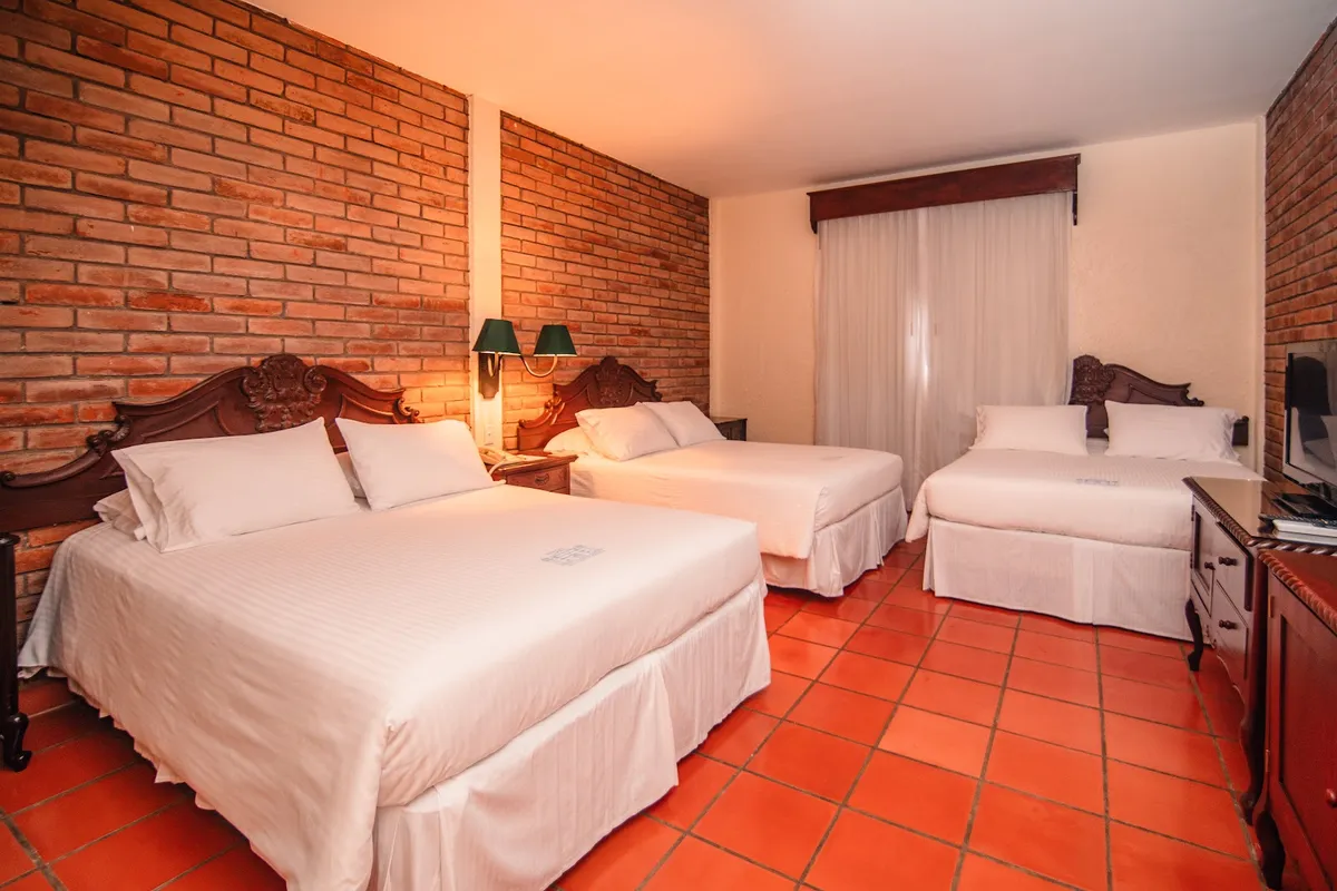 Hotel El Convento, Leon interior view