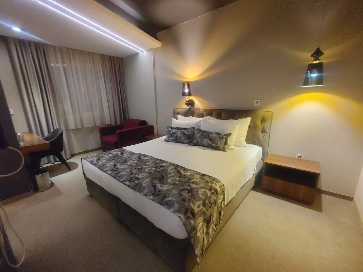 Hotel IDEO LUX, Nis interior view