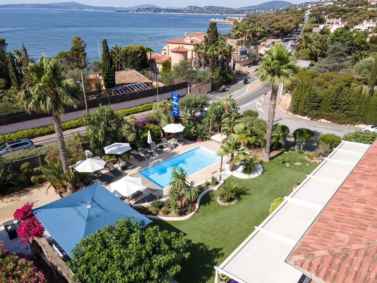 Hôtel la Quiétude, French Riviera interior view