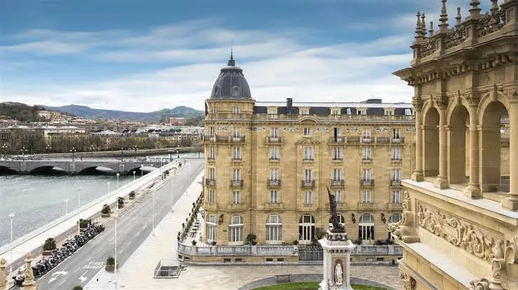 Hotel Maria Cristina, a Luxury Collection Hotel, San Sebastian, Basque Country interior view